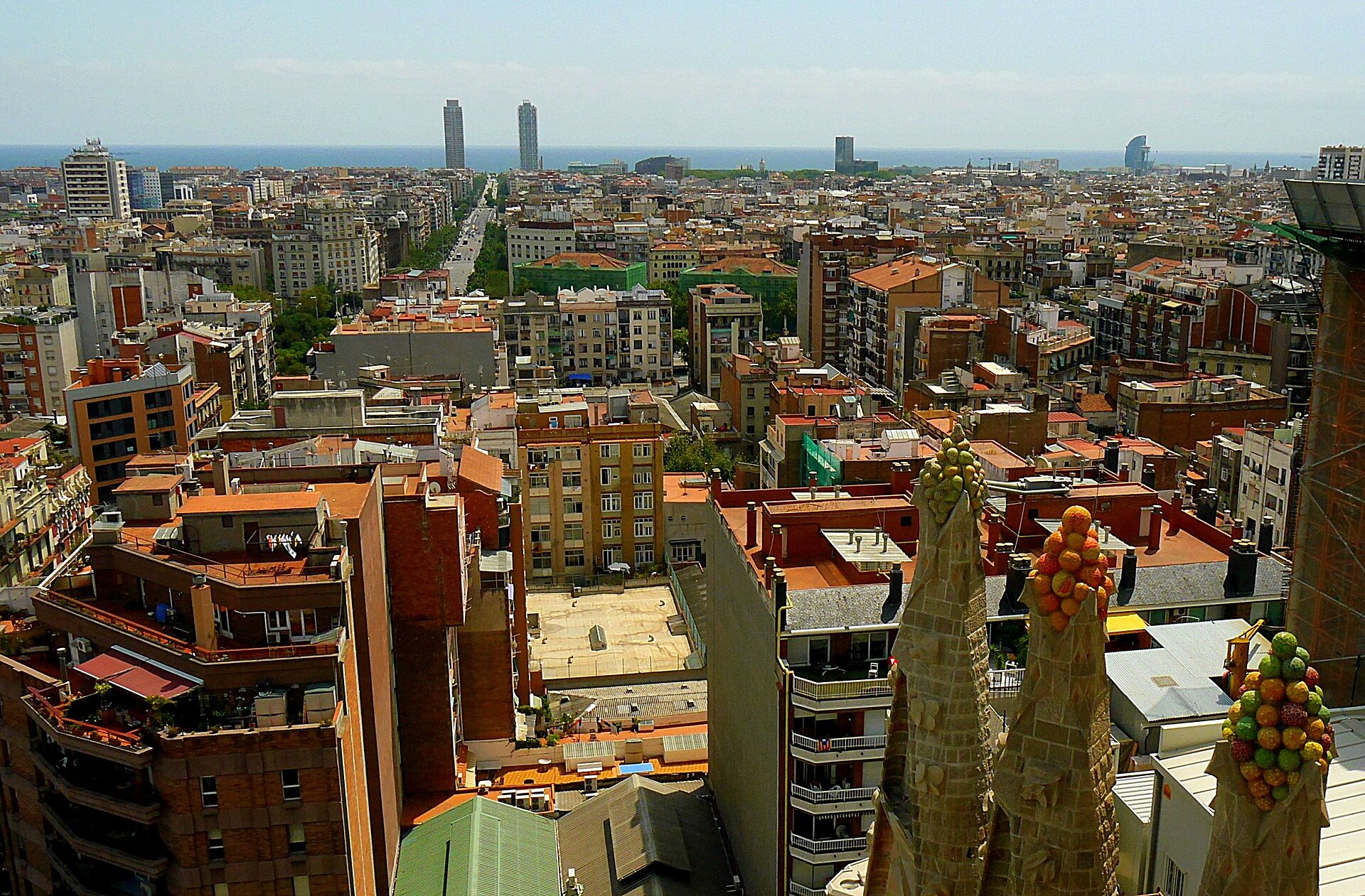 Sagrada Familia in Barcelona 10.jpg