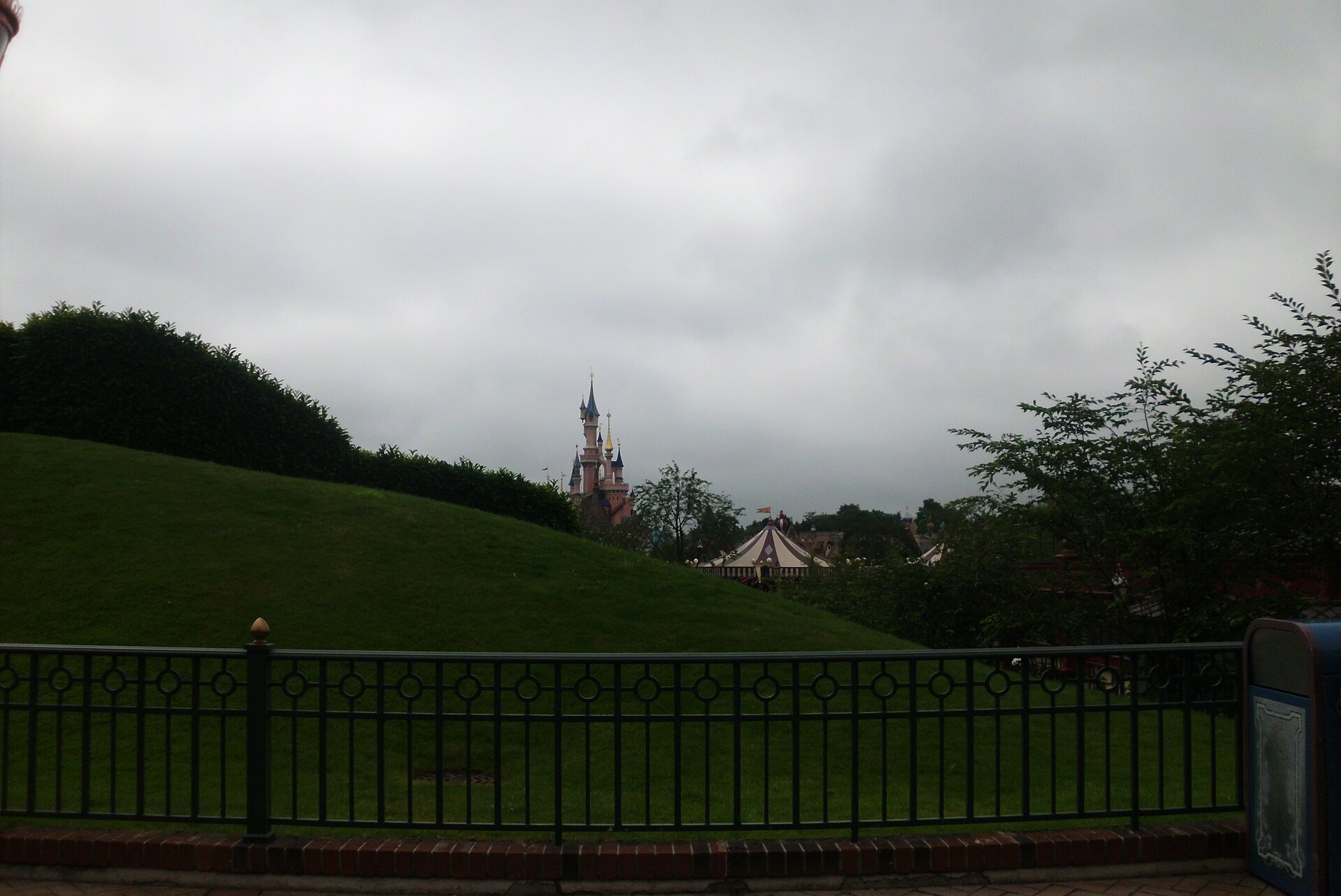 Disneyland Paryż 2013 (2).JPG