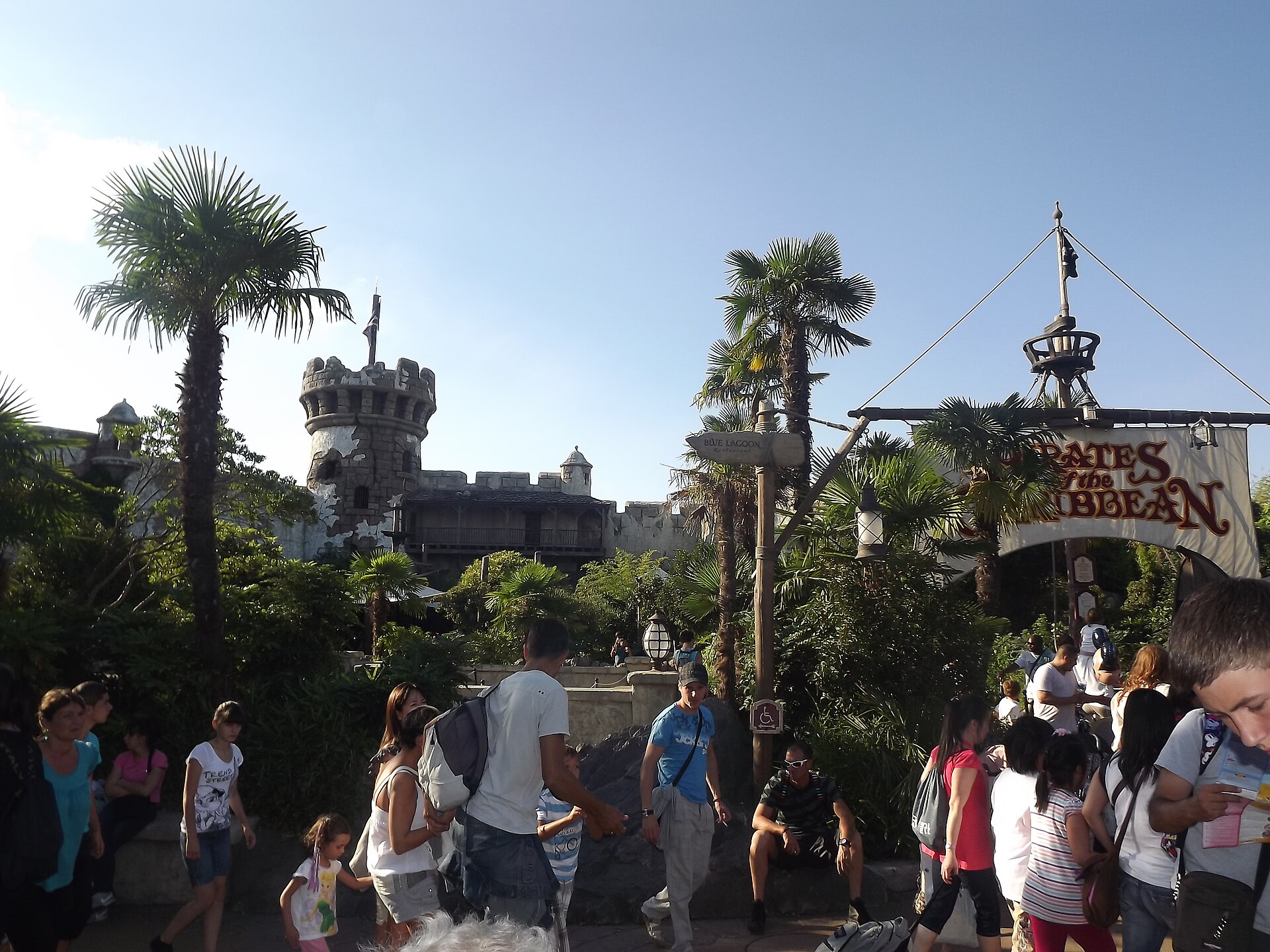 Pirates of the Caribbean Disneyland Paris Summer 2011.JPG