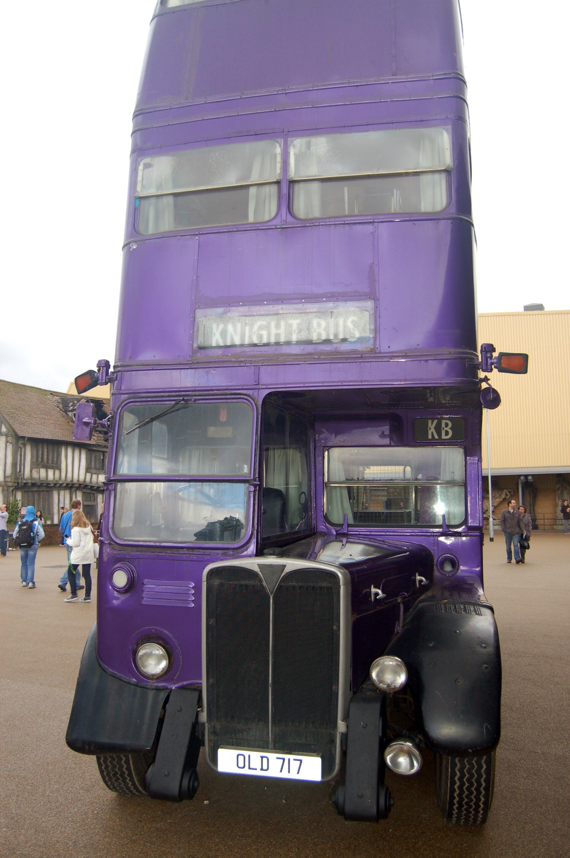 The Knight Bus (7119181407).jpg