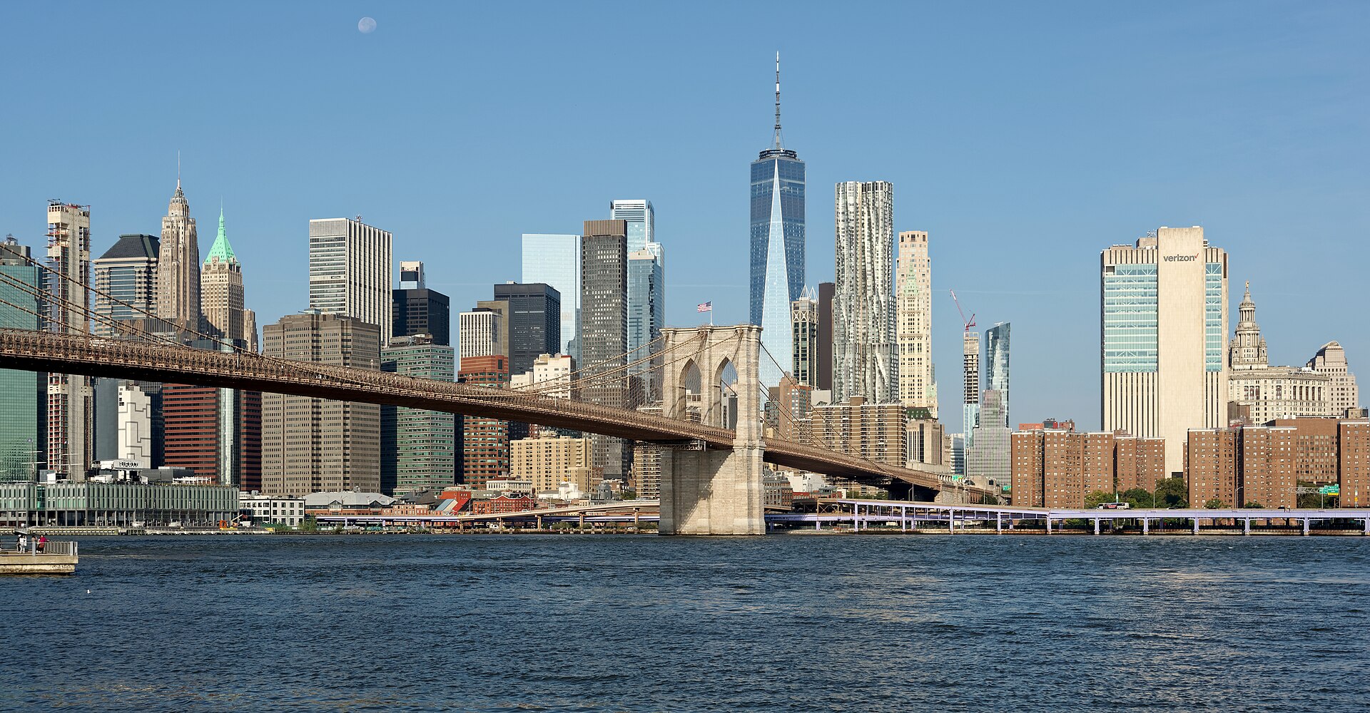 Brooklyn Bridge, view from Brooklyn Bridge Park, New York City, 20231002 0909 1574.jpg
