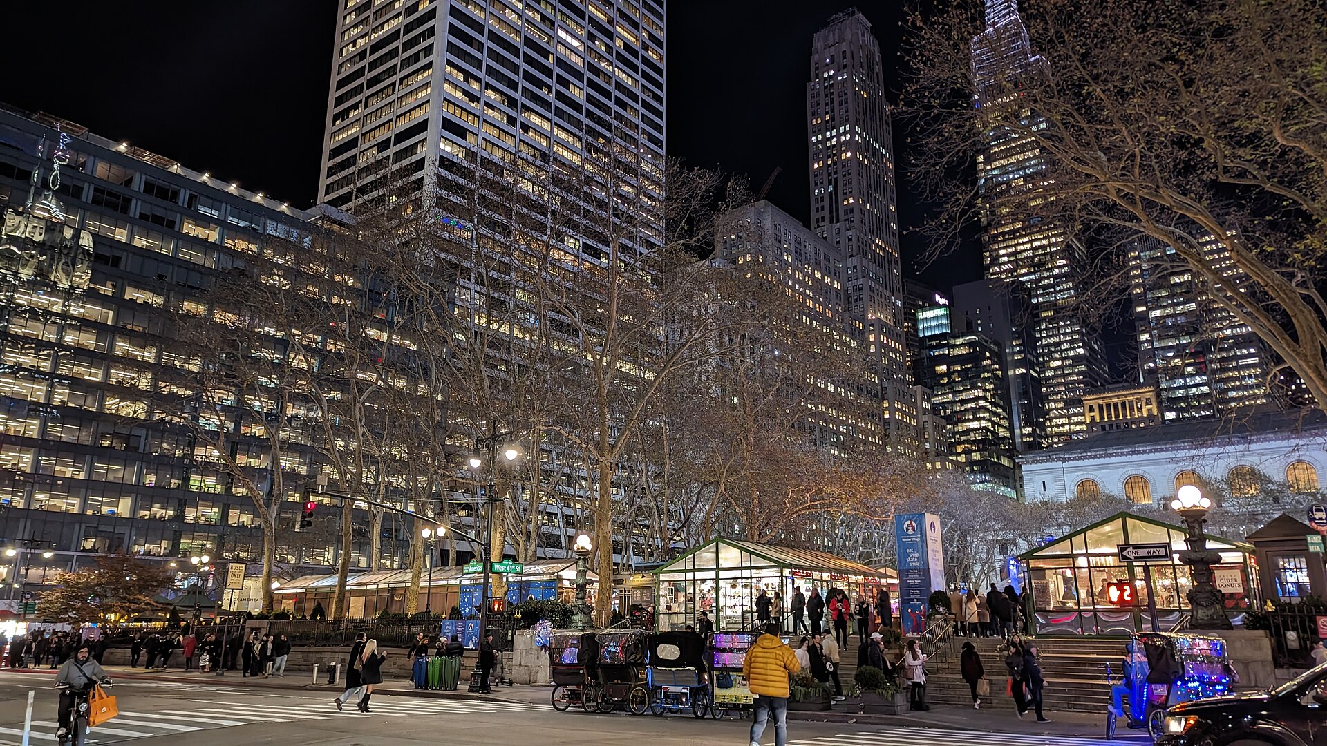 Bryant Park (53377051244).jpg