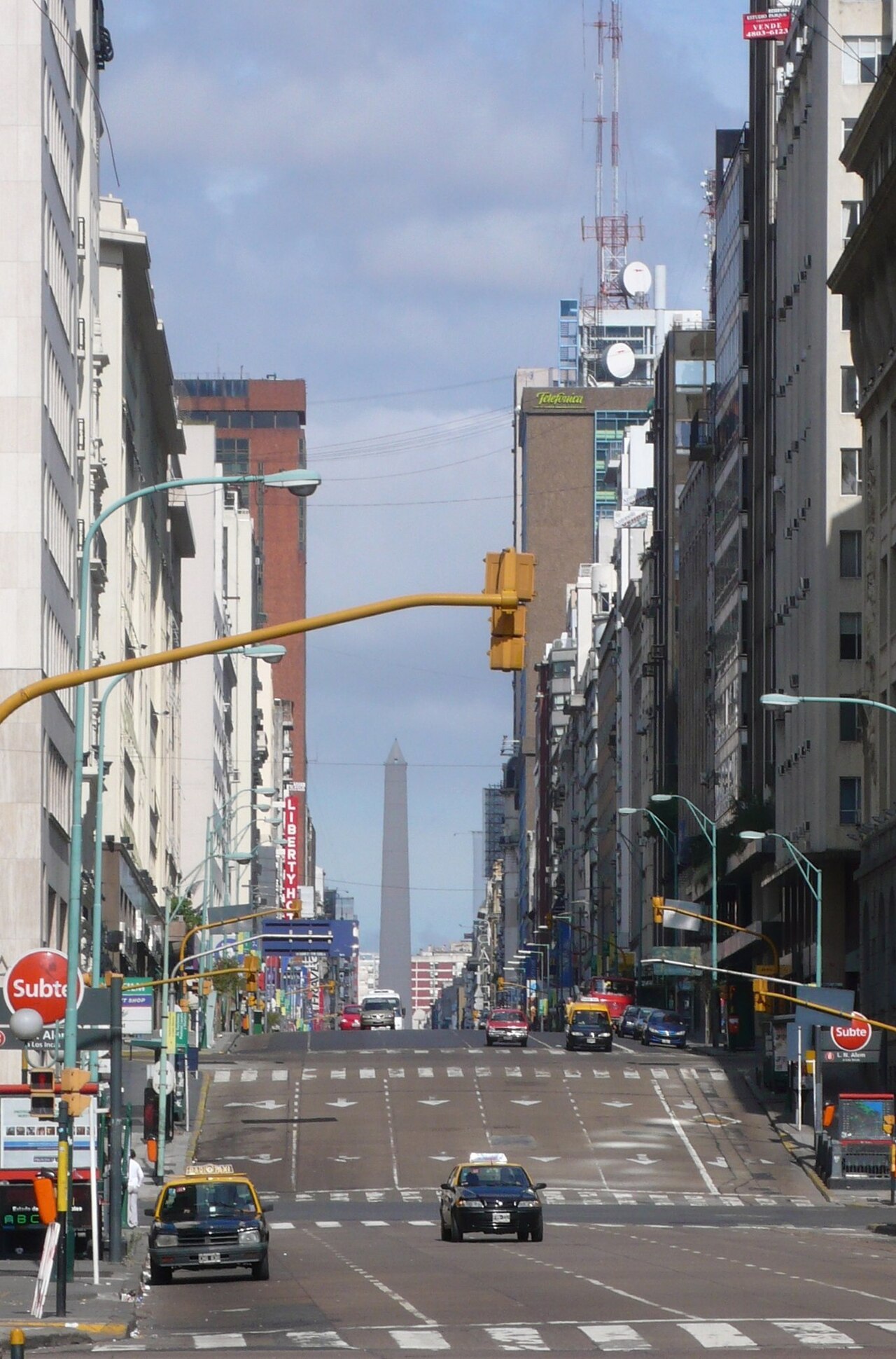 Corrientes Avenue Buenos Aires (21008)