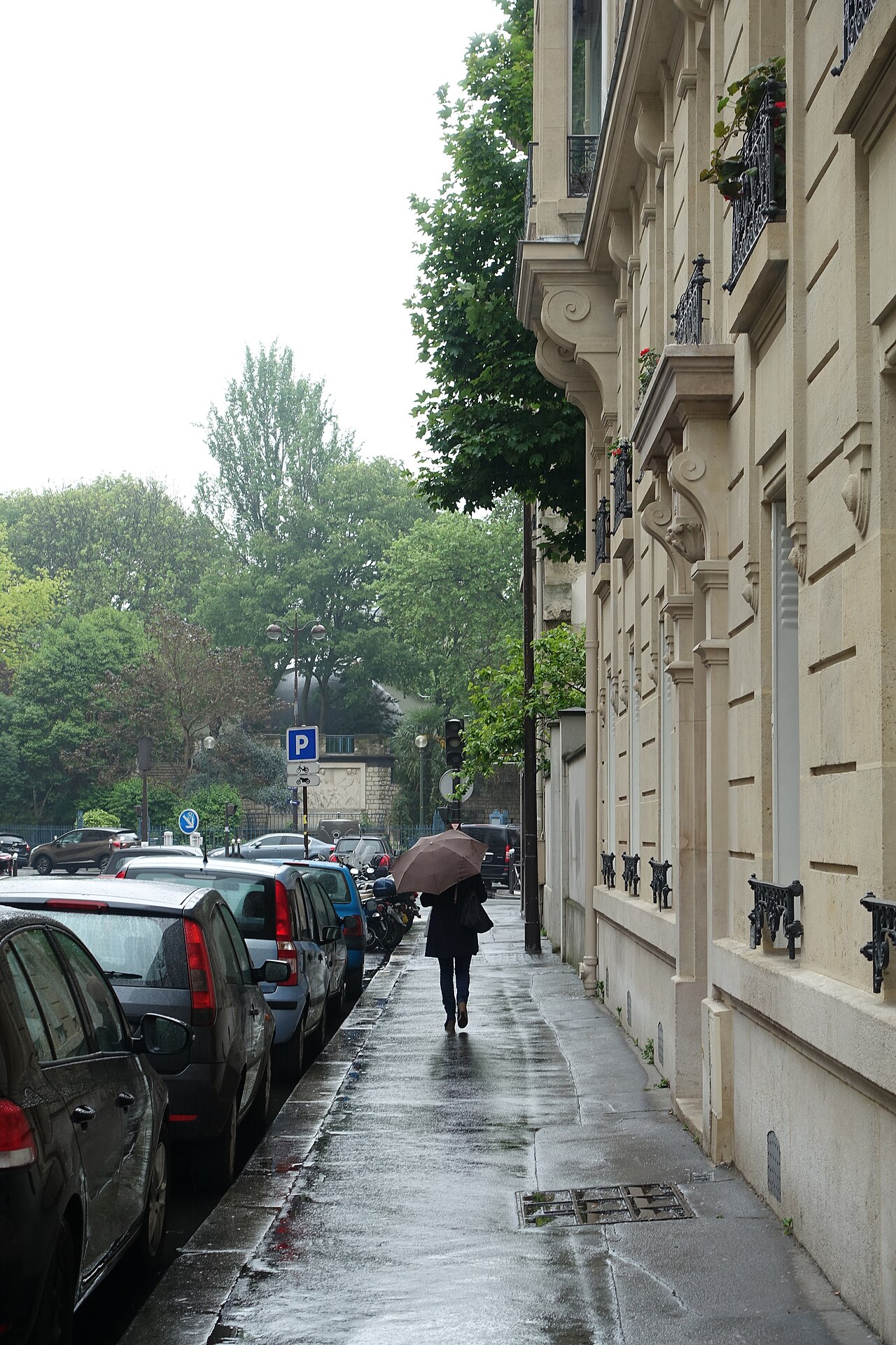 Rain, Rue des Entrepreneurs, Paris 6 May 2017