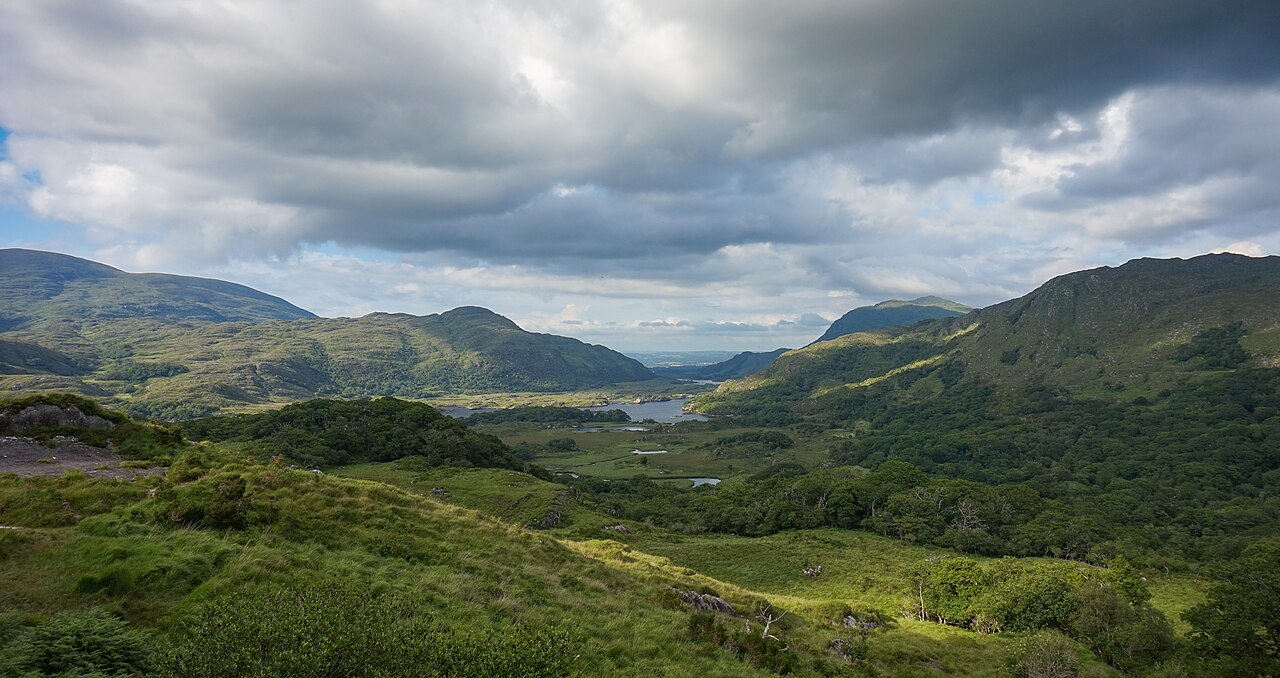 Ladies View in summer, Ring of Kerry, Killarney National Park